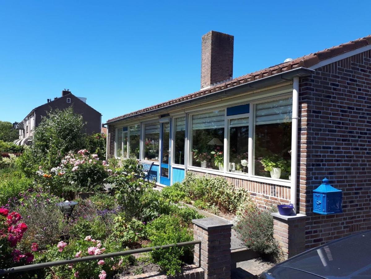 B&B De Blauwe Tulp Noord-Scharwoude Екстер'єр фото